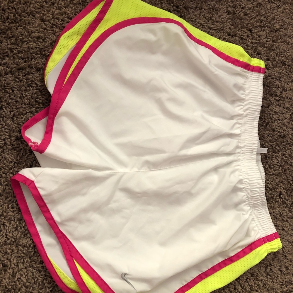 Nike Women’s Tempo 3” Running Shorts